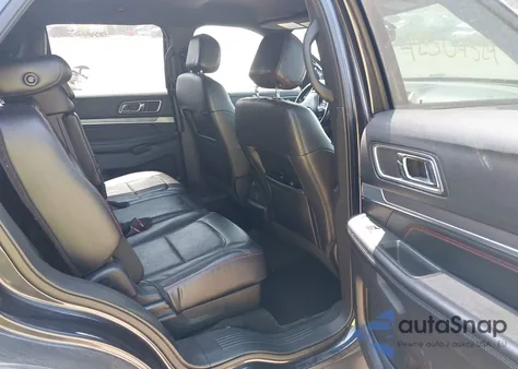 2017 Ford Explorer Sport z USA, uszkodzony, nr VIN 1FM5K8GT4HGD23240